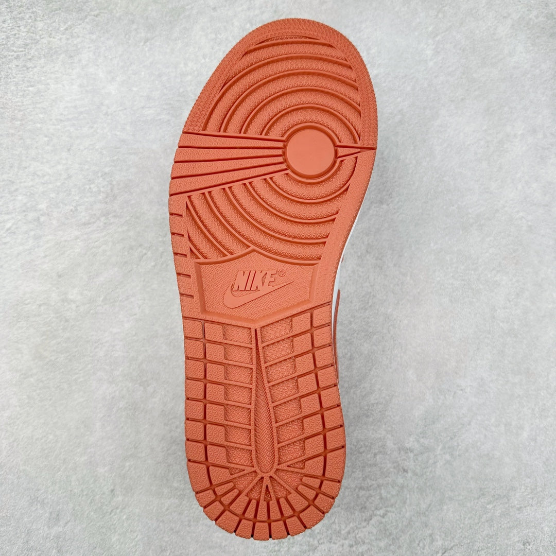 Tênis Air Jordan 1 Low