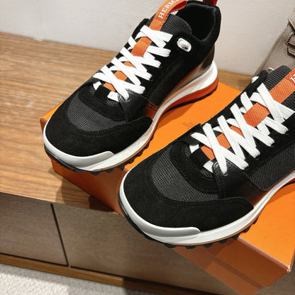 Sneakers “H”