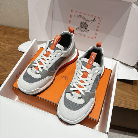 Sneakers “H”