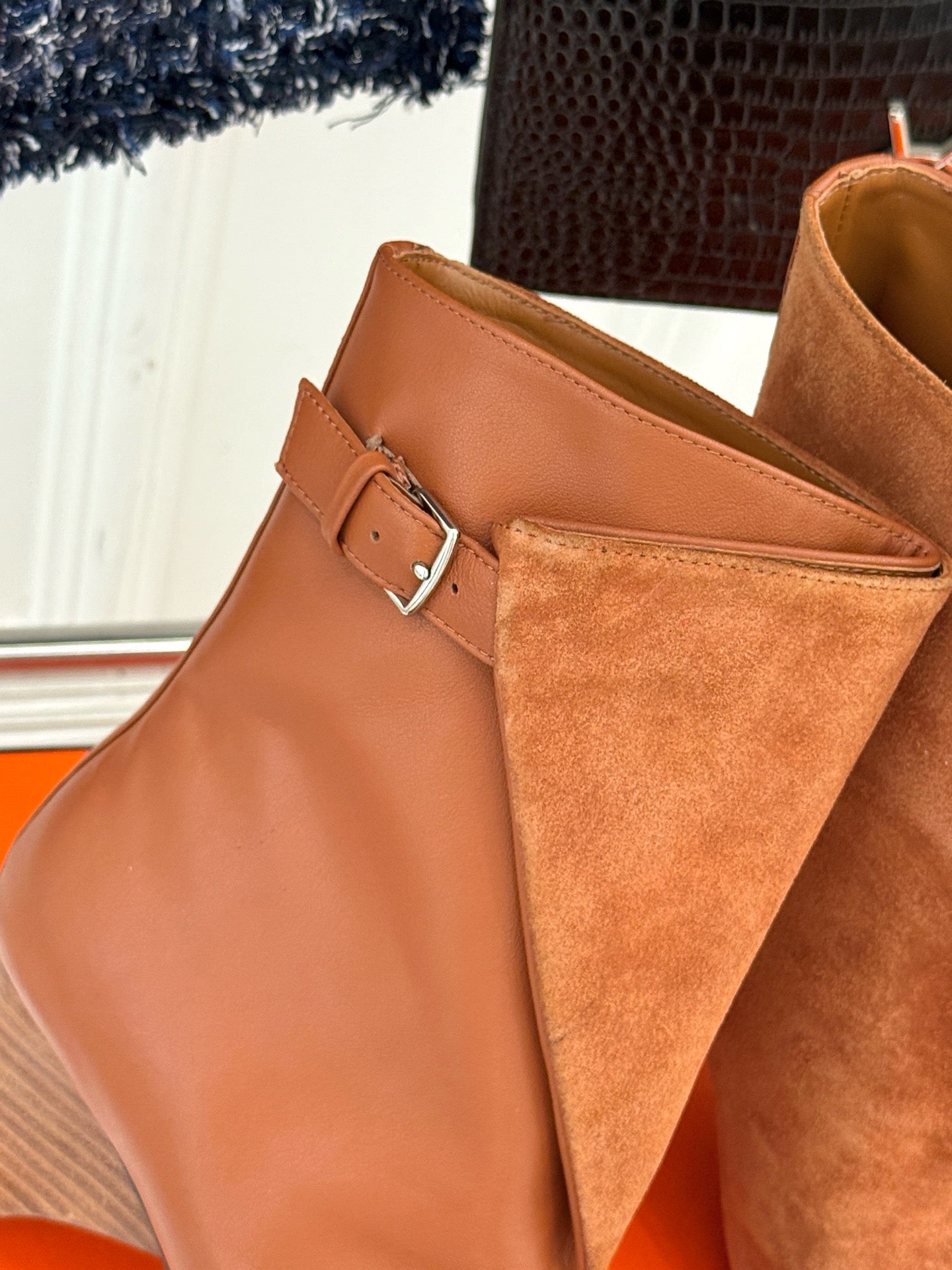 Botas de Cano Curto “H”