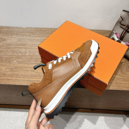 Sneakers “H”