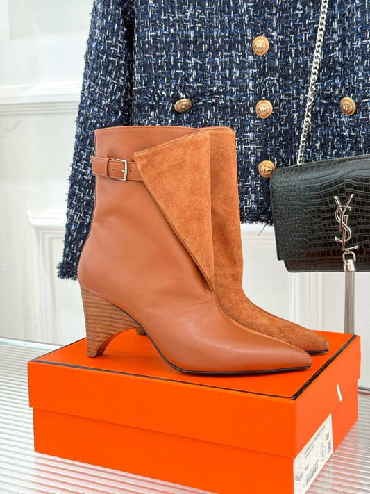 Botas de Cano Curto “H”