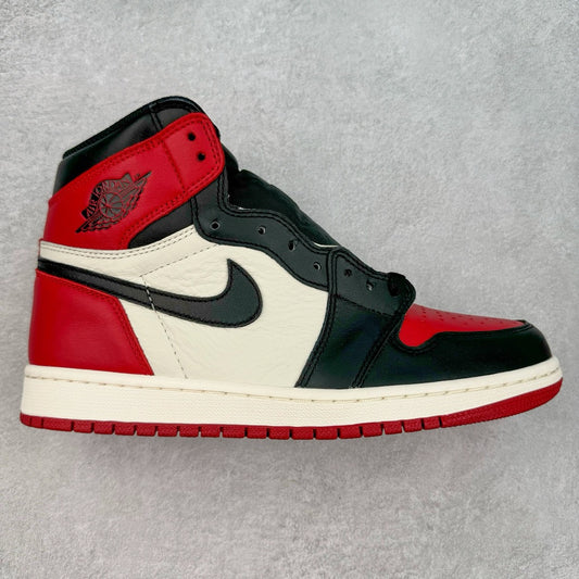 Tênis Air Jordan 1 High