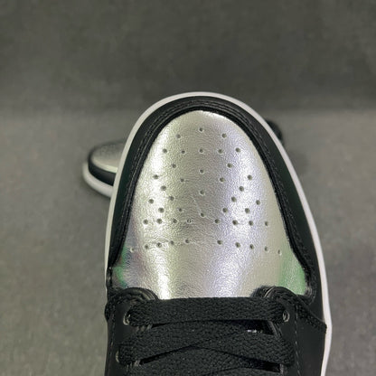 Tênis Air Jordan 1 Low