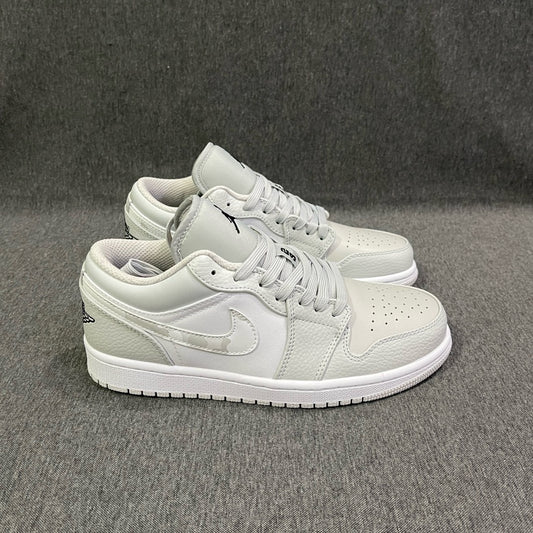 Tênis Air Jordan 1 Low