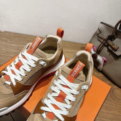 Sneakers “H”