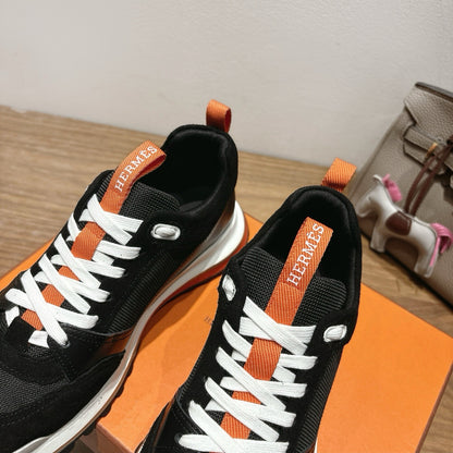 Sneakers “H”
