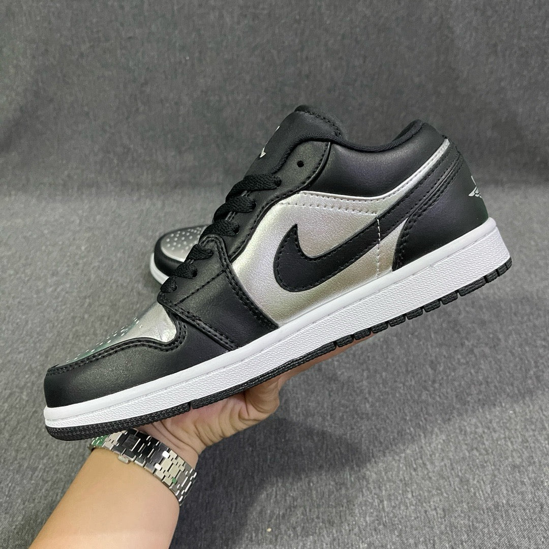 Tênis Air Jordan 1 Low