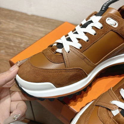 Sneakers “H”
