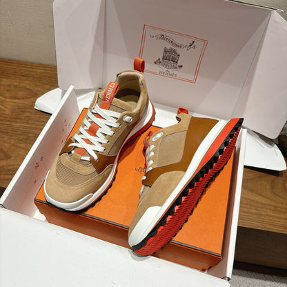 Sneakers “H”