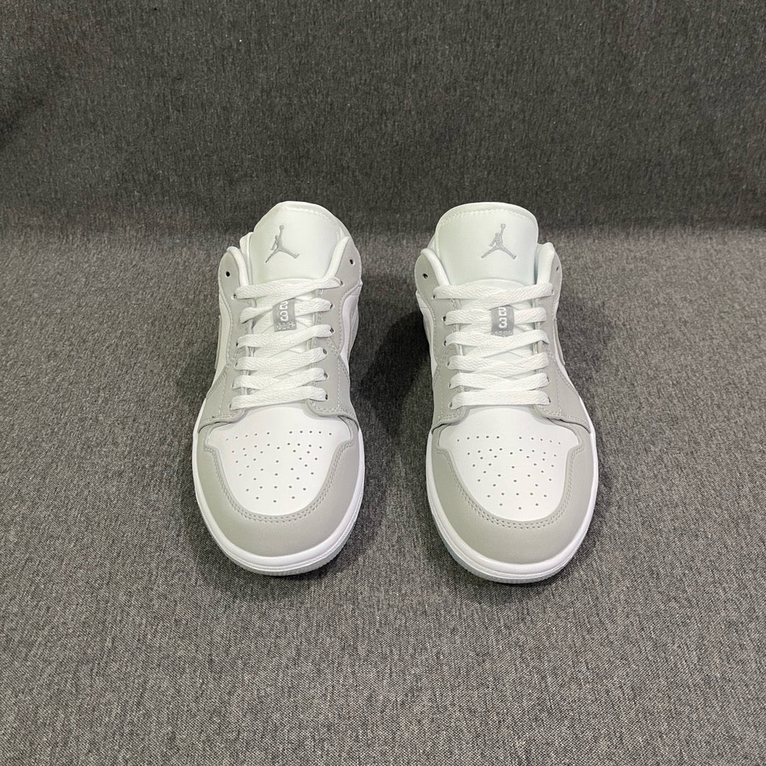 Tênis Air Jordan 1 Low