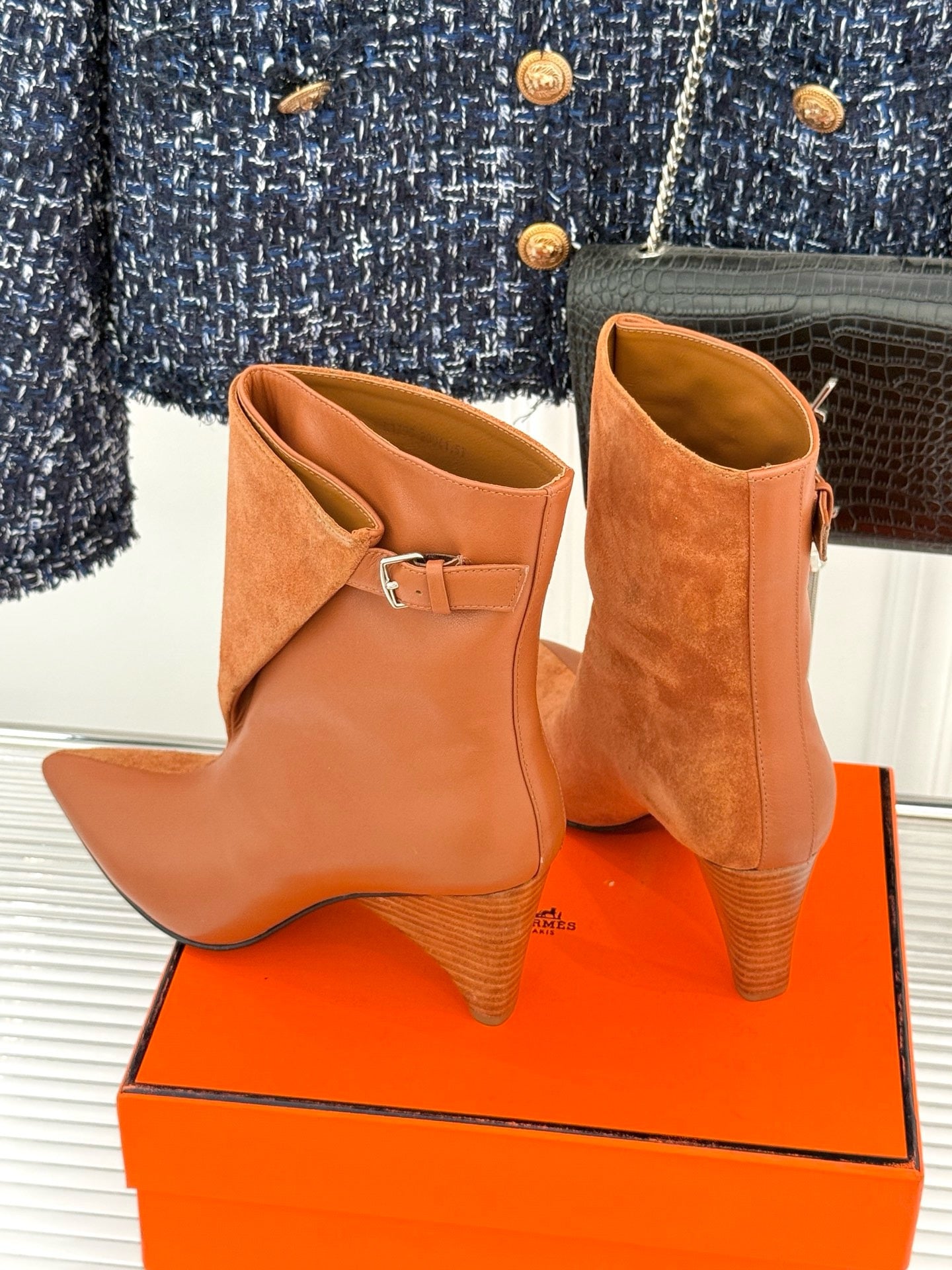 Botas de Cano Curto “H”