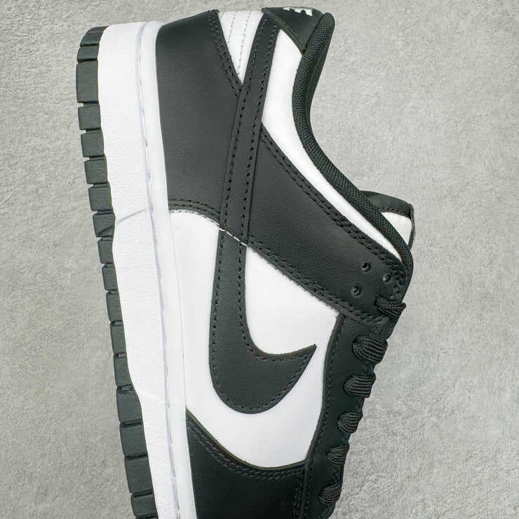 Tênis Dunk Low Retro "Panda"