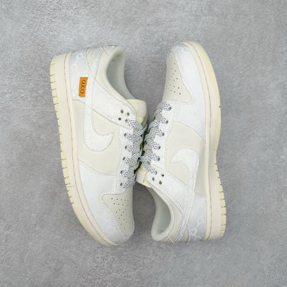 Tênis Dunk Low x GUCCI