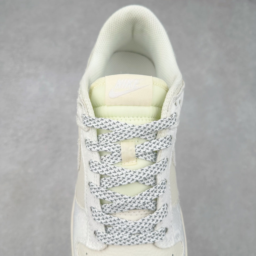 Tênis Dunk Low x GUCCI