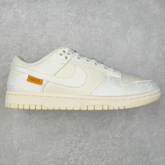 Tênis Dunk Low x GUCCI