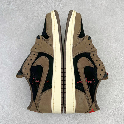 Tênis Air Jordan 1 Low Retro SP Dark Mocha x Travis Scott