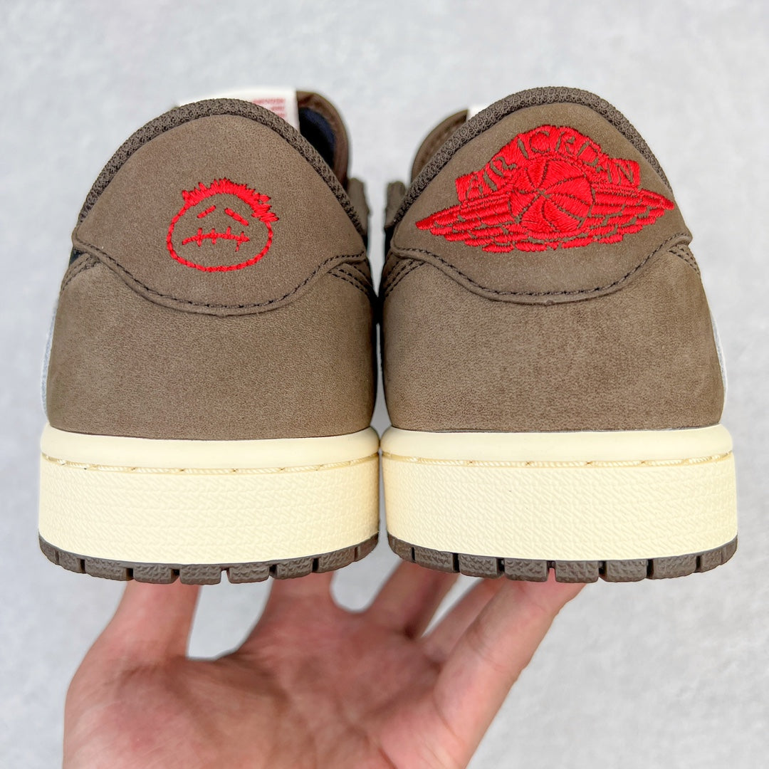 Tênis Air Jordan 1 Low Retro SP Dark Mocha x Travis Scott