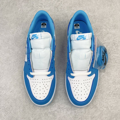 Tênis Air Jordan 1 Low