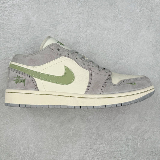Tênis Air Jordan 1 Low